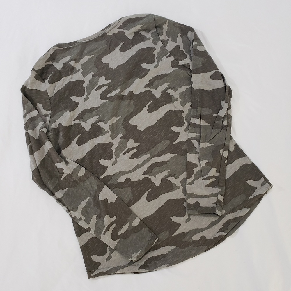 Sonoma Goods For Life Camouflage Long Sleeve Tee - Picture 2 of 6